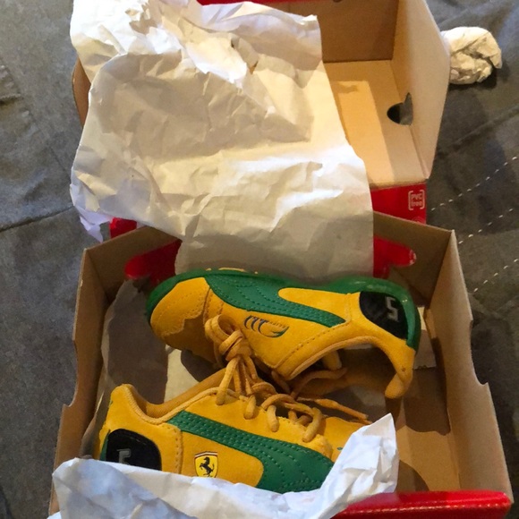 Ferrari sponsored puma infant Sneakers - Picture 7 of 7